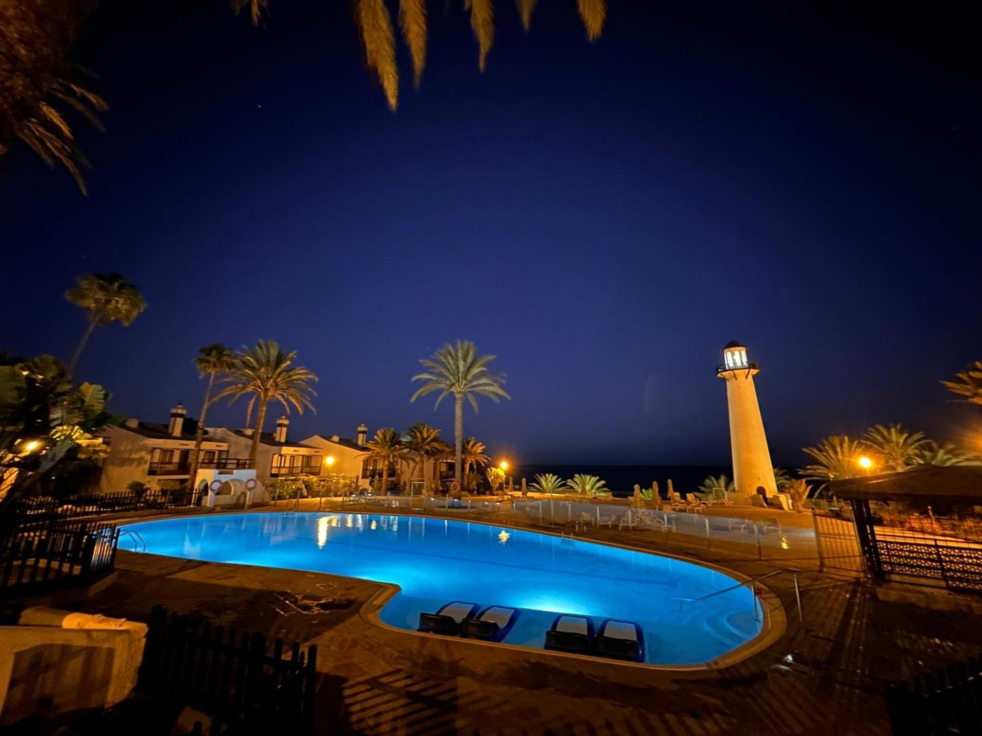 First Beachline Deluxe With Garden And Terrasse In Sun Club San Bartolomé Buitenkant foto